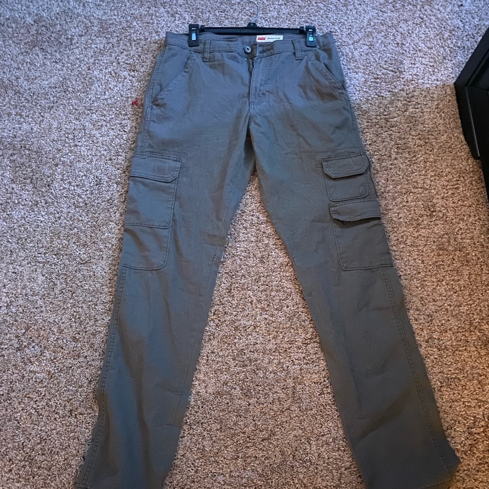 wrangler cargo pants